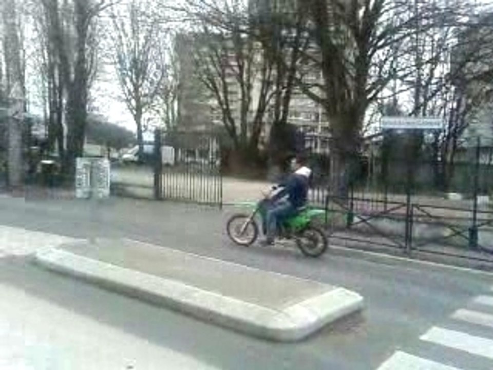 clicli en 80 kx a villejuif sisi 94800