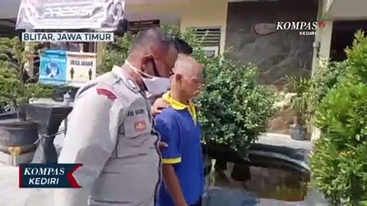 Aksi Pembobolan Mesin ATM Terekam CCTV
