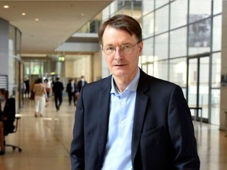 Lauterbach: Maskenpflicht im Freien ist nicht mehr nötig