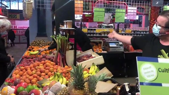 Plus beau marché : les Corbeilles de Claude
