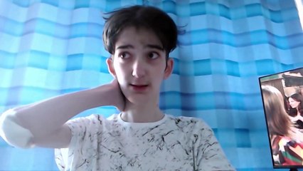 Vidéo du jeune Youtubeur Sir Kipsta, fan de football, qui est décédé à l’âge de 17 ans