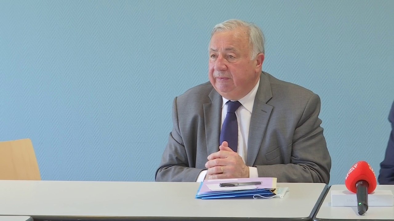 Loi 4 D: "Est-ce qu'on va vers plus de décentralisation ou est-ce qu'on fait mumuse?" s'interroge Gérard Larcher