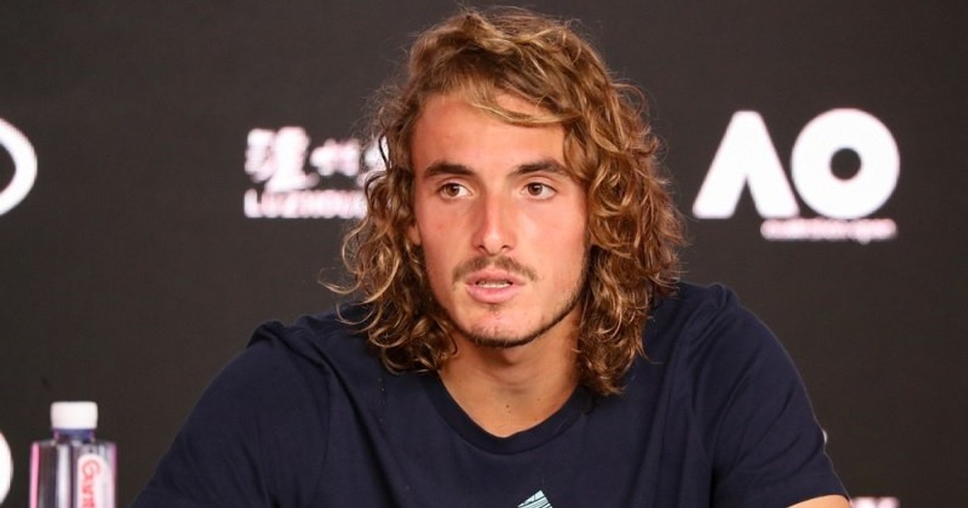 Stefanos Tsitsipas rend hommage à sa grand-mère dont il a appris la disparition juste avant la finale de Roland-Garros