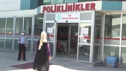 40 yaş ve üstü vatandaşlar aşılanmaya başlandı