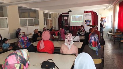 Keban'da kadınlara KADES ve "En İyi Narkotik Polisi: Anne" konularında bilgilendirmede bulunuldu