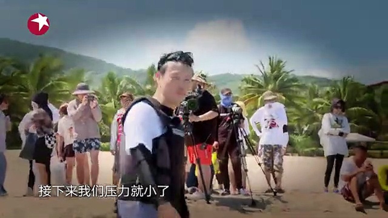 yt1s.com - 第11期黄明昊年龄凡尔赛哥哥们 邓伦冲浪天赋点满 岳云鹏被吓到灵魂出窍 极限挑战7GoFighting S7 EP11 20210613东方卫视官方频道3