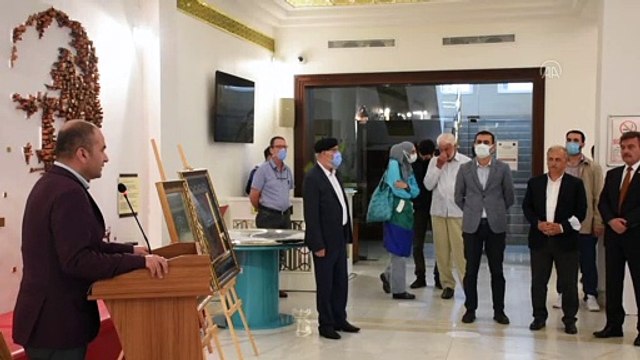 BURSA - Hattat Mustafa Antika 8'inci kişisel sergisini açtı