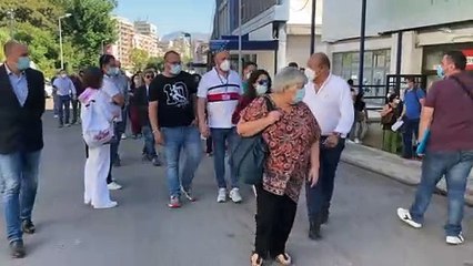 Palermo, la figlia di Che Guevara visita l'hub vaccinale della Fiera