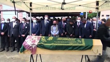 Kazada hayatını kaybeden Büşra öğretmen toprağa verildi