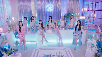TWICE "Alcohol-Free" (Live Performance) | Open Mic