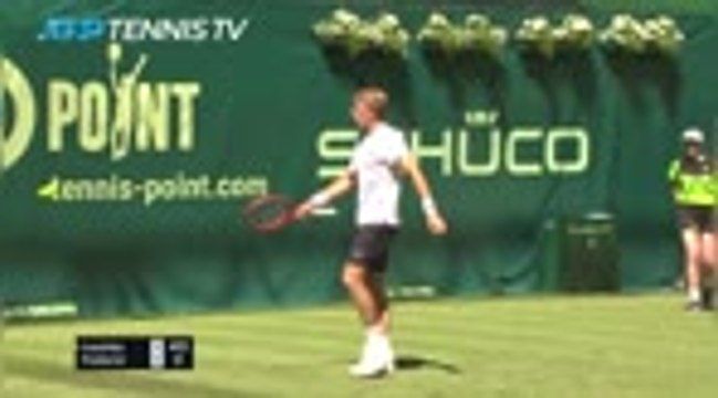 Federer edges past Ivashka in grass court season opener