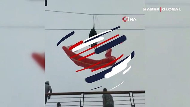 Paraşüt telesiyej hattına dolandı! Dehşet anları kamerada