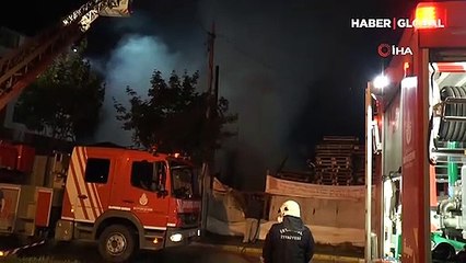 İstanbul'da korku dolu anlar! Sokağa döküldüler