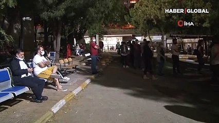 İzmir'de koronavirüs aşısı sırası