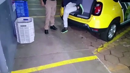 Homem é preso acusado de agredir a esposa no Bairro Brasília; a motivação teria sido por ela se recusar sair para comprar drogas