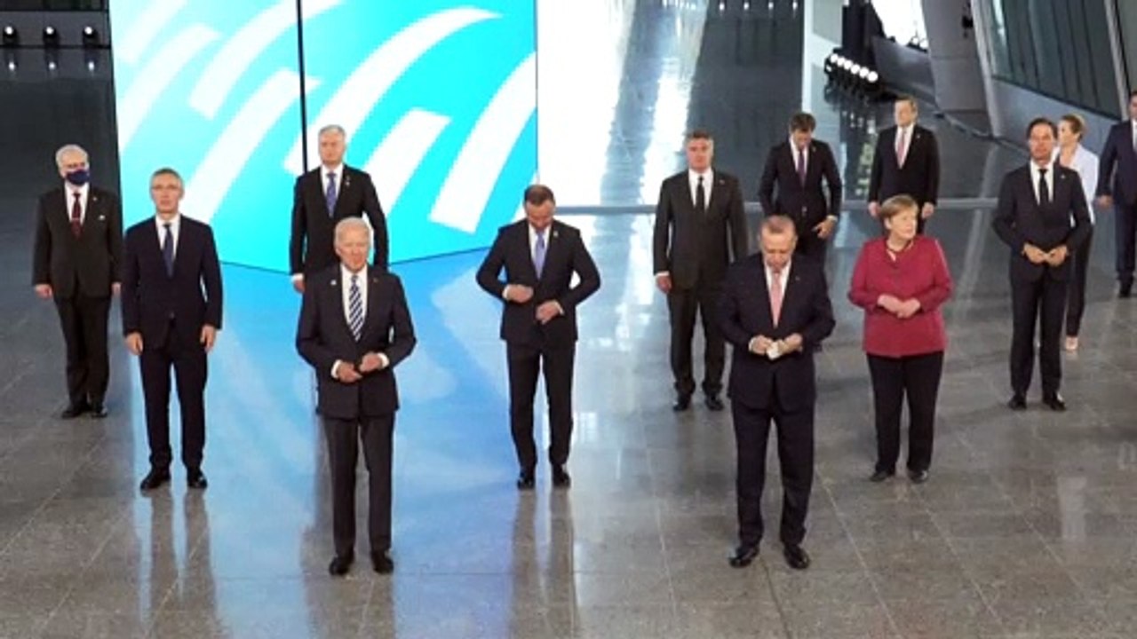 Vor Treffen mit Wladimir Putin: Joe Biden warnt vor "roten Linien"