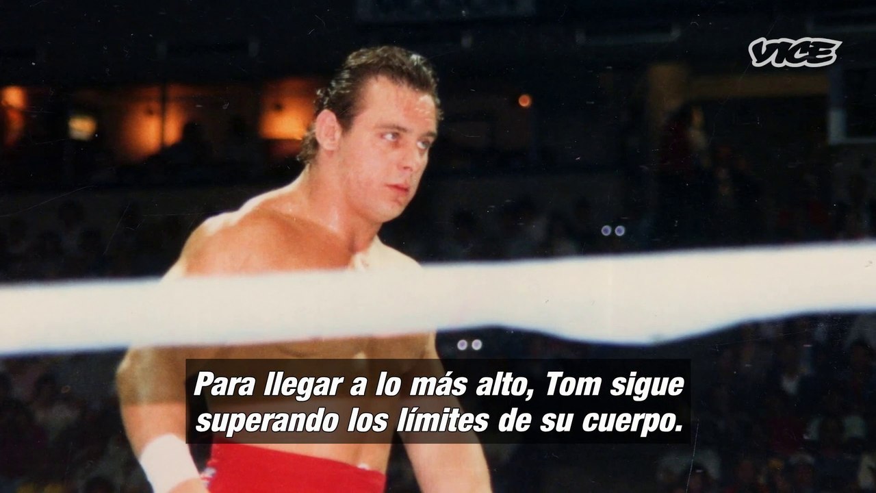 Dark Side Of The Ring Sub Español