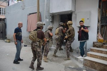 ADANA'DA TORBACILARA ŞAFAK OPERASYONU