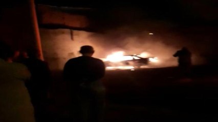 Bursa'da park halindeki otomobil alevlere teslim oldu