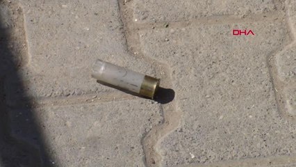 ADANA'DA SOKAK ORTASINDA POMPALI TÜFEKLİ SALDIRI: 2 YARALI