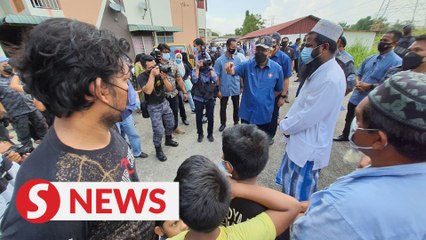 Many factors involved in setting up refugee camps as suggested by public, says Home Minister