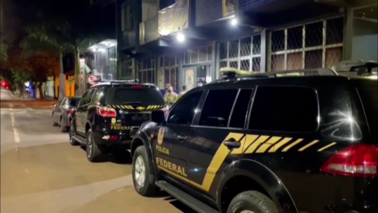 PF deflagra operação de combate à corrupção e à lavagem de dinheiro; Advogada de Cascavel e agente penitenciário federal são alvo de ação