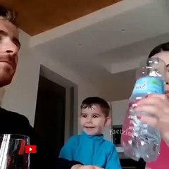 Viral video : Toddler Reaction to first time Magic trick