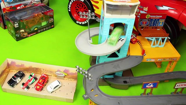 Cars Toys: Lightning Toy Vehicles, Ride On Car Play & Playhouse Surprise For Kids