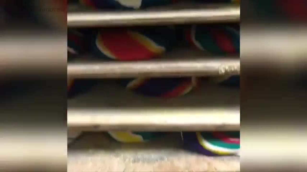 This Is How Rainbow Unicorn Bagels Are Made