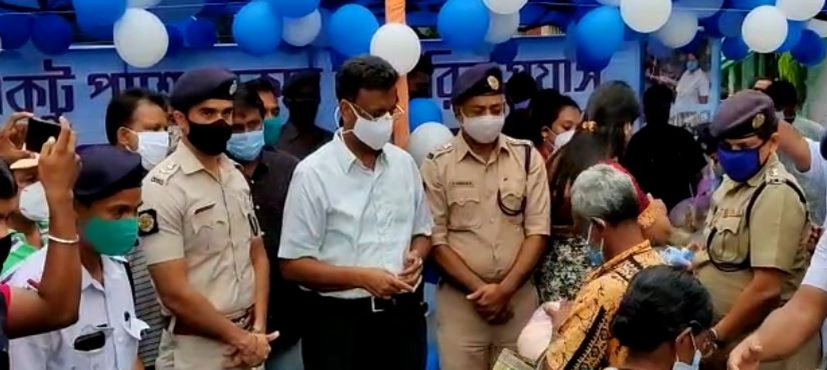 কলকাতা পুলিশ এবং রাজ্য সরকার যৌথ উদ্যোগে ত্রাণ...