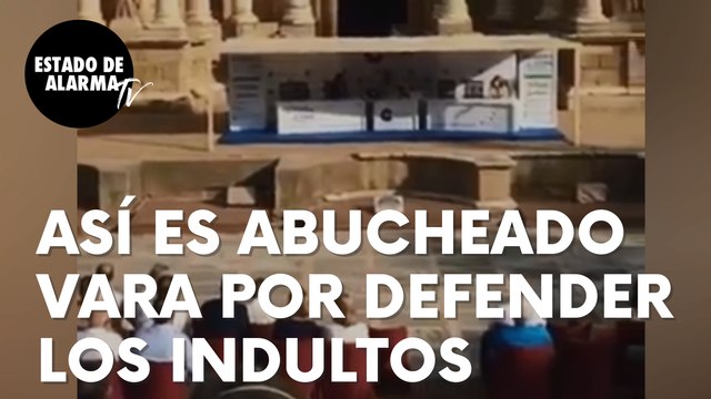 Así es abucheado el socialista Fernández Vara durante una entrevista en directo por defender los indultos