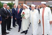 Diyanet İşleri Başkanı Erbaş, Bulgaristan'ın Kırcaali şehrindeki camileri ziyaret etti