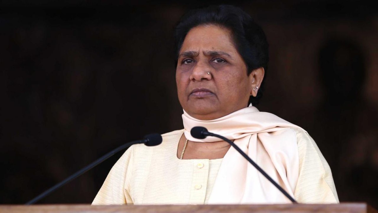 Expelled BSP MLAs preparing to form new politic...