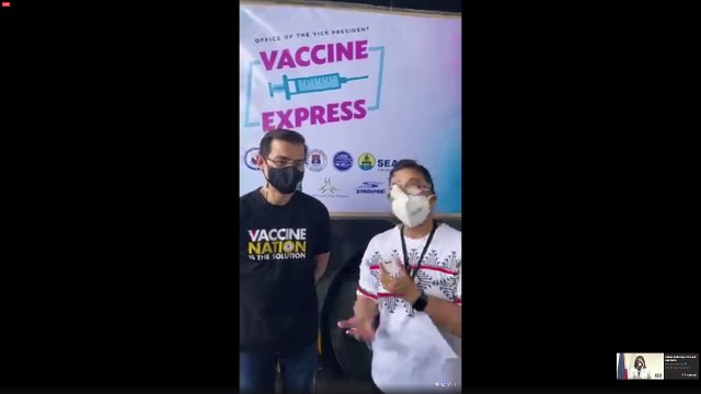 VP Leni Robredo and Manila Mayor Isko Moreno at the vaccination express for transportation sector