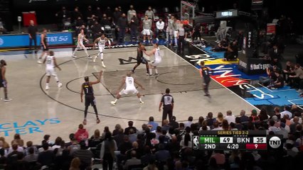 Dunk of the Night: Blake Griffin