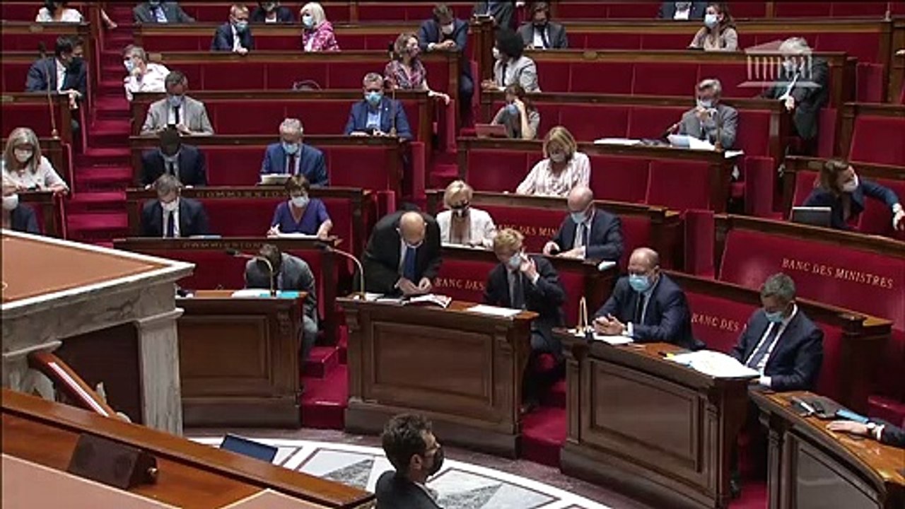 Michel Castellani interpelle le gouvernement su...