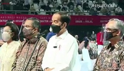 Jokowi: Sepekan, 100 Ribu Pelaku Jasa Keuangan Divaksinasi