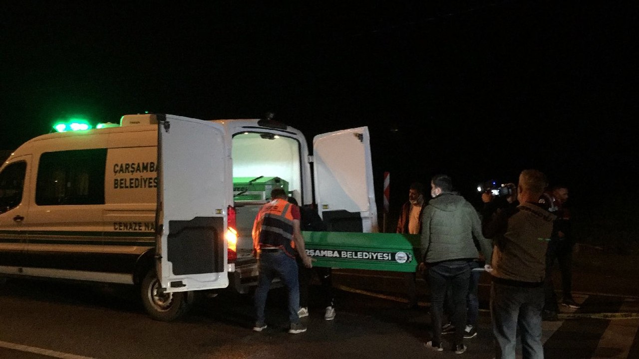 Otomobilin çarptığı bisikletli hayatını kaybetti