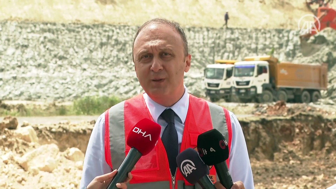 Kanal İstanbul'un ilk köprüsünün çalışmaları tü...