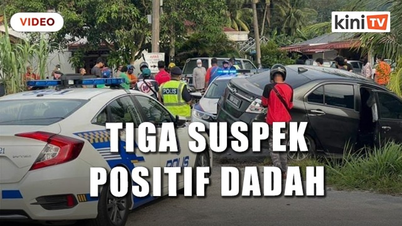 Cuba lari diperiksa polis, kereta terbabas masuk longkang