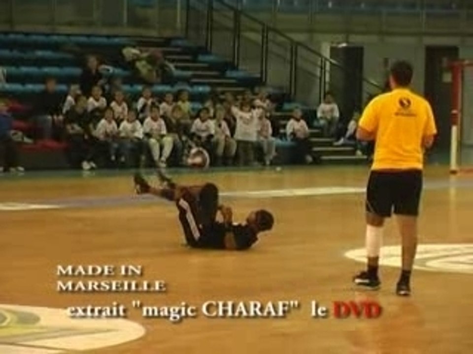 MAGIC CHARAF freestyle football...marseille