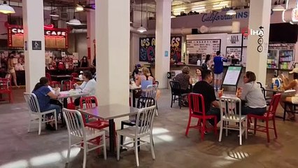 - California’da tam açılma süreci başladı- Sosyal mesafe ve maske zorunluluğu büyük ölçüde kaldırıldı