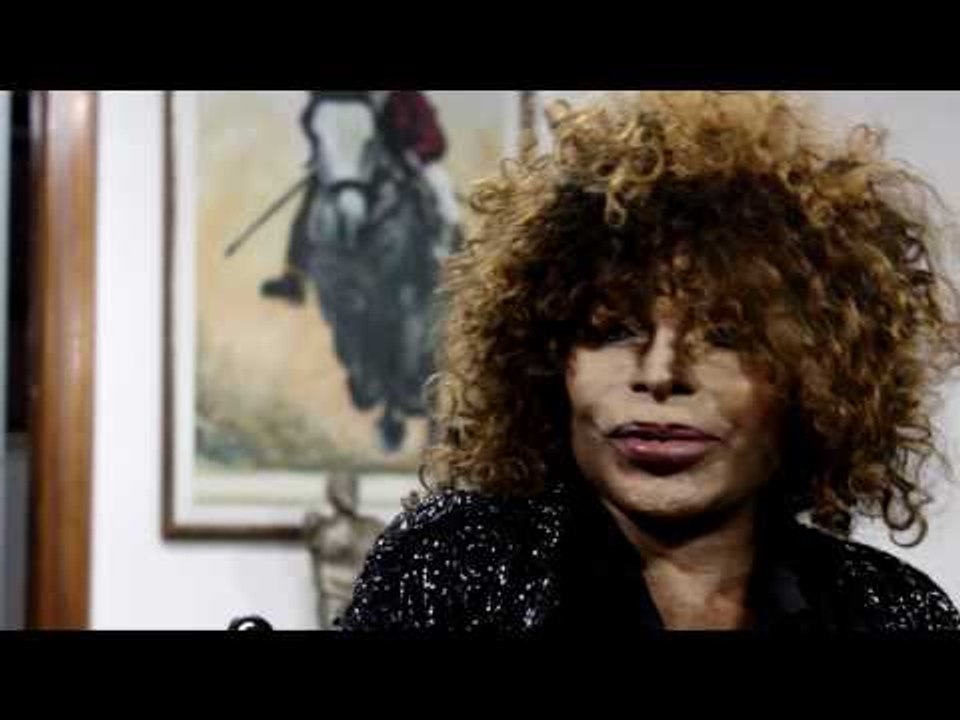 Entrevista exclusiva com a cantora Elza Soares