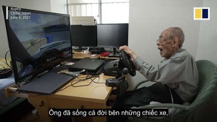 Cụ ông 93 tuổi vẫn hàng ngày vui thú với game đua xe - Tạp Chí Bốn Bánh