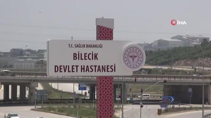 8 yıl önce kanseri yenen hastanın lenf damarları, toplardamarlara aktarıldı