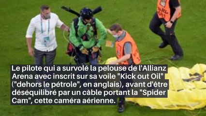 Euro 2021 - Crash d'un ULM évité de justesse avant France-Allemagne : "On a frôlé le drame", selon Deschamps, Greenpeace s'excuse_IN