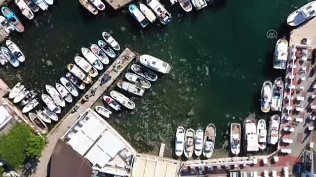 ÇANAKKALE - Tarihi Gelibolu Yarımadası sahillerindeki müsilaj yoğunluğu havadan görüntülendi (2)