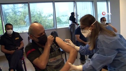 Maslak Oto Sanayi Sitesi'nde Kovid 19 aşılama çalışmaları başladı