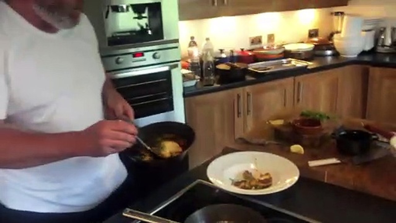 Keith Burke dishing up