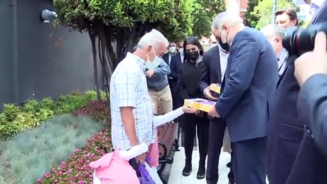 İSTANBUL - AK Parti İstanbul İl Başkanı Kabaktepe, Bahçelievler ve Bakırköy'de vatandaşlarla buluştu